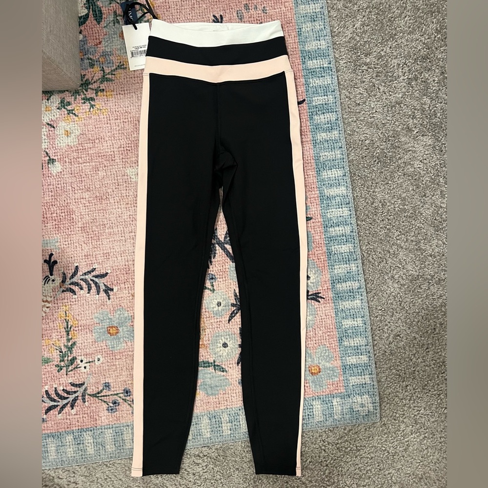 NWT - IVL Collective Colorblock Leggings